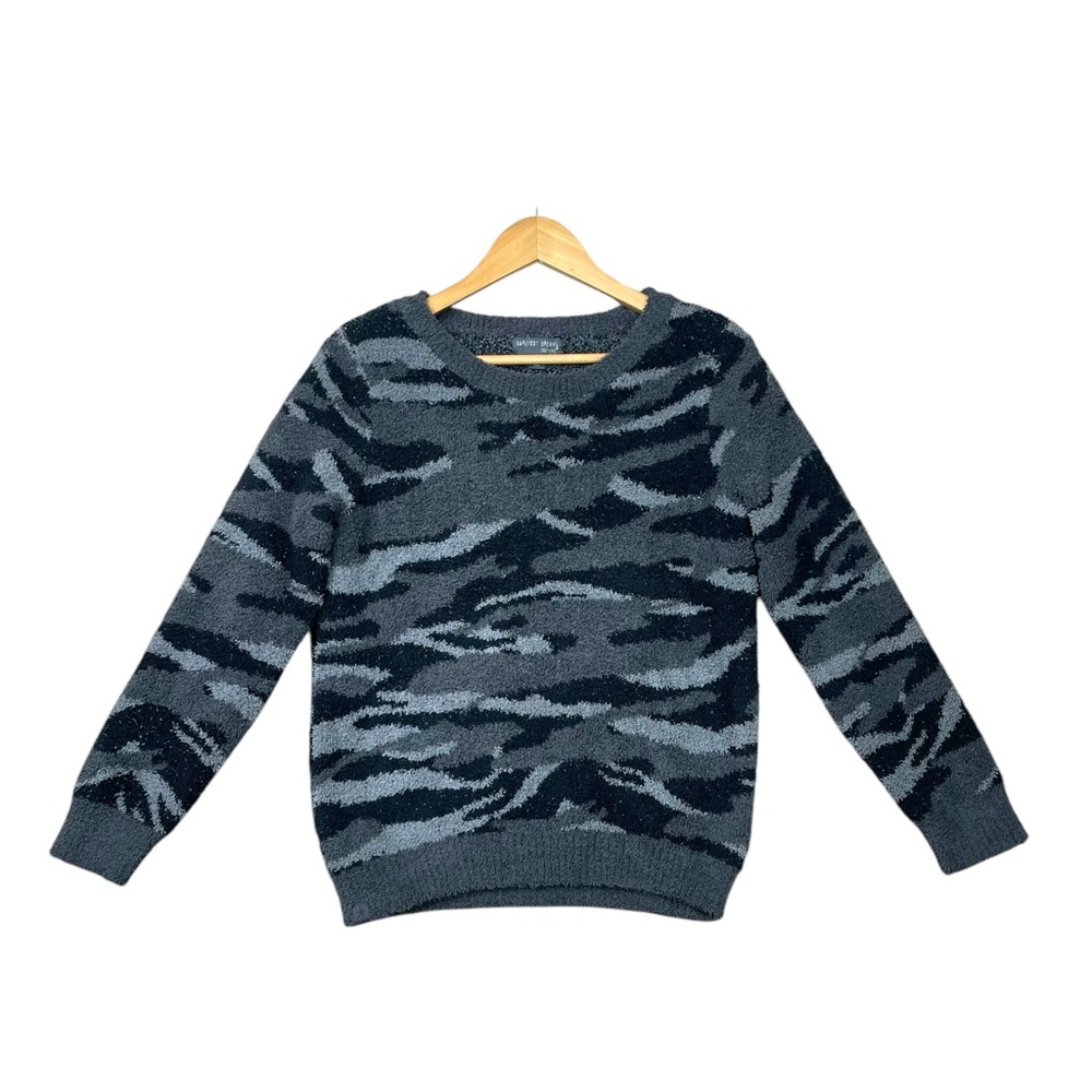 Barefoot Dreams Women fleece Cozychic Black Camouflage Sweater Size S  Soft